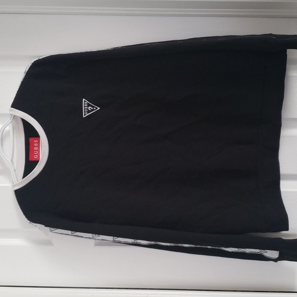 Guess Sweatshirt - Picture 1 of 5